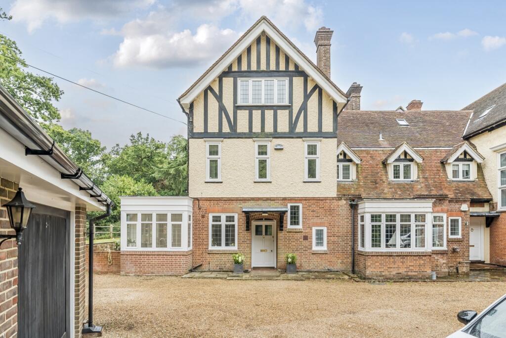4 bed Semi Detached for rent in Tidebrook. From Hamptons - Tunbridge Wells 4 bed Semi Detached for rent in Tidebrook. From Hamptons - Tunbridge Wells