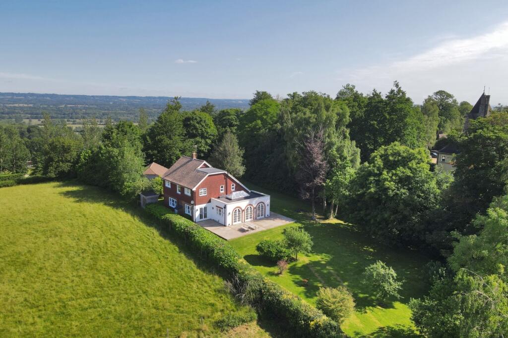4 bed Detached for rent in Bidborough. From Hamptons - Tunbridge Wells 4 bed Detached for rent in Bidborough. From Hamptons - Tunbridge Wells