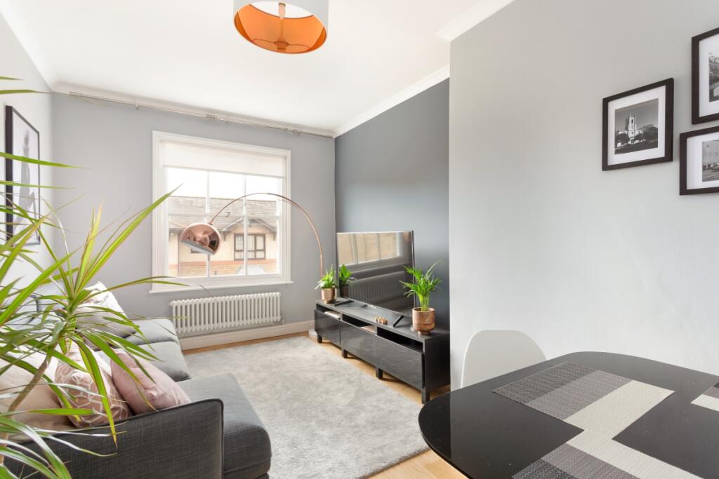 2 bed Duplex for rent in Windsor. From Hamptons - Windsor 2 bed Duplex for rent in Windsor. From Hamptons - Windsor