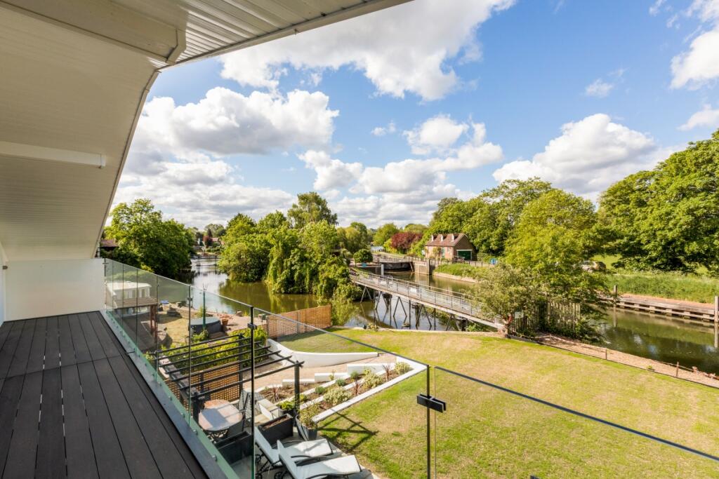 4 bed Detached for rent in Old Windsor. From Hamptons - Windsor