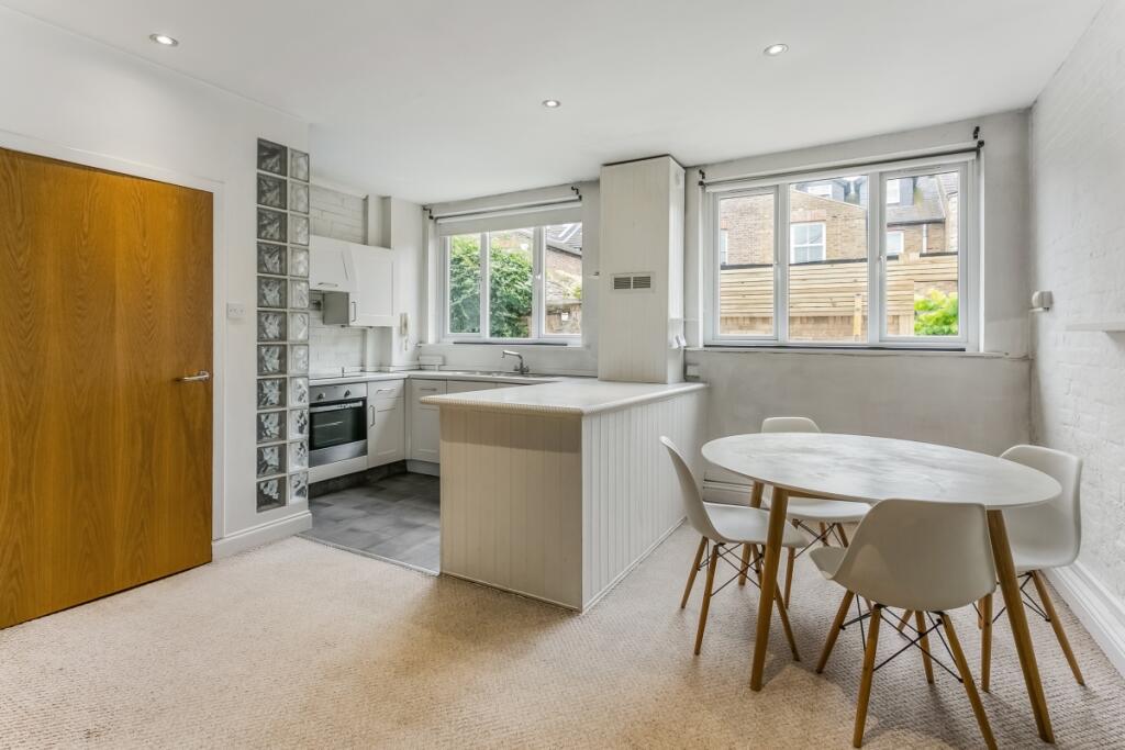 1 bed Apartment for rent in Windsor. From Hamptons - Windsor
