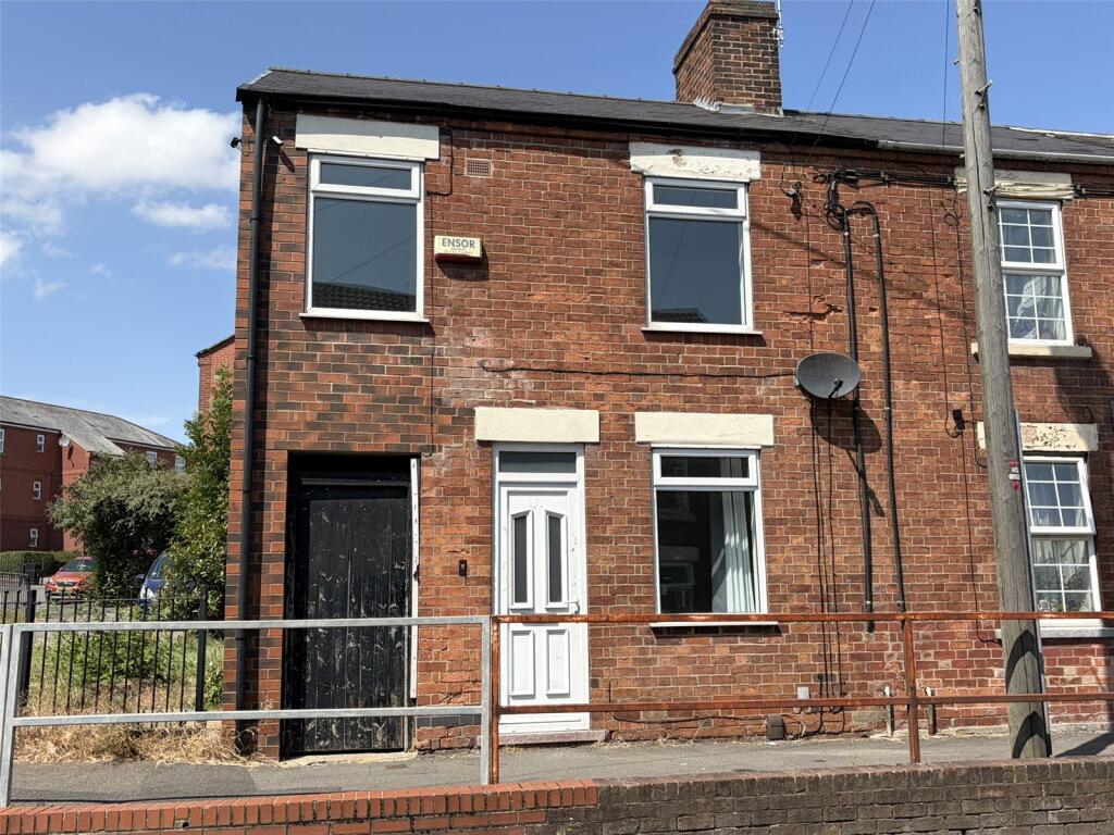 3 bed End of Terrace for rent in Ilkeston. From Whitegates - Ilkeston