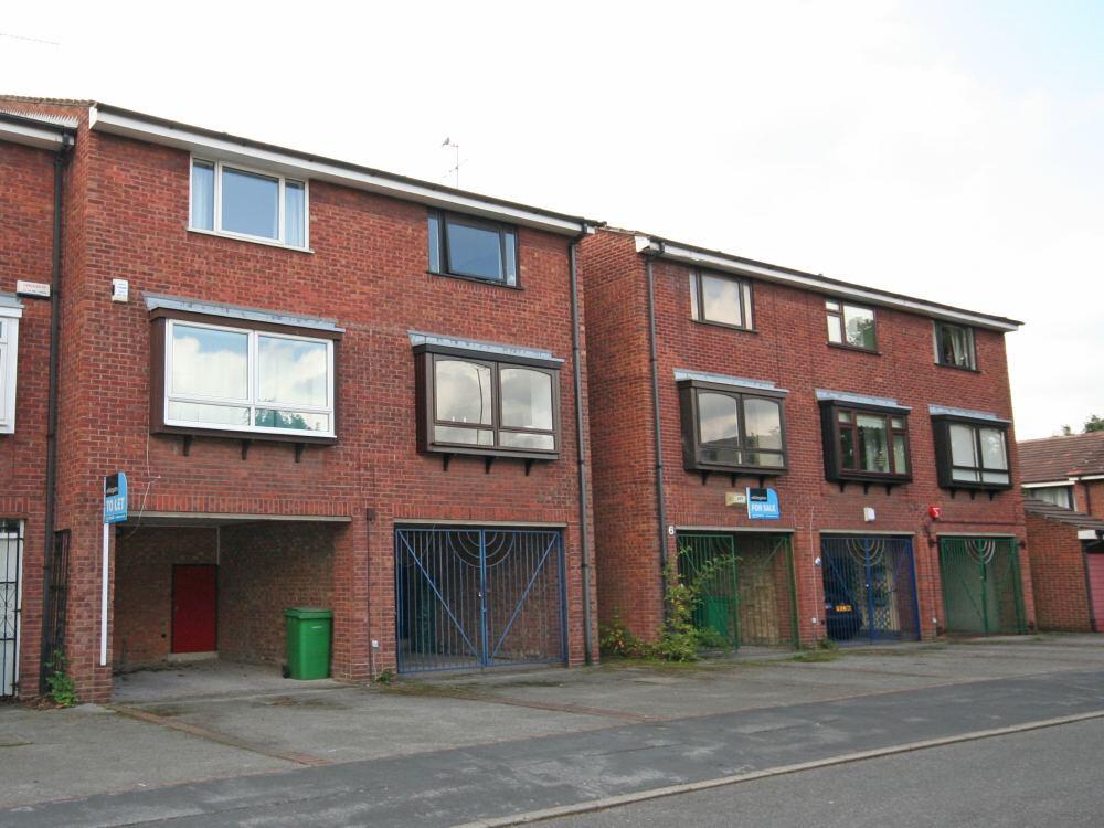 2 bed Mid Terraced House for rent in West Bridgford. From Whitegates - Nottingham 2 bed Mid Terraced House for rent in West Bridgford. From Whitegates - Nottingham