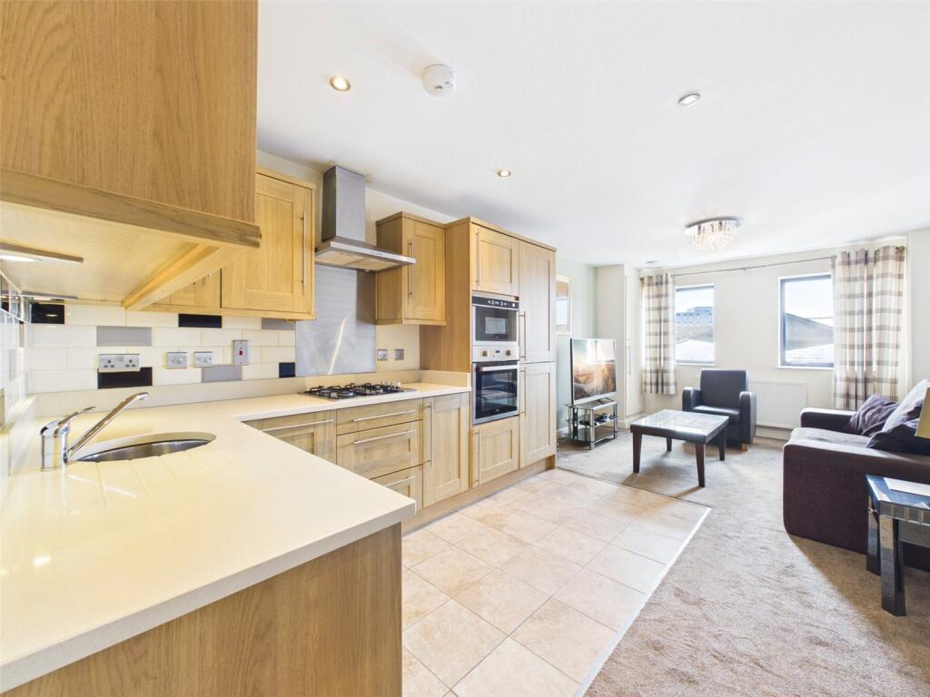 2 bed Apartment for rent in Derby. From Whitegates - Nottingham