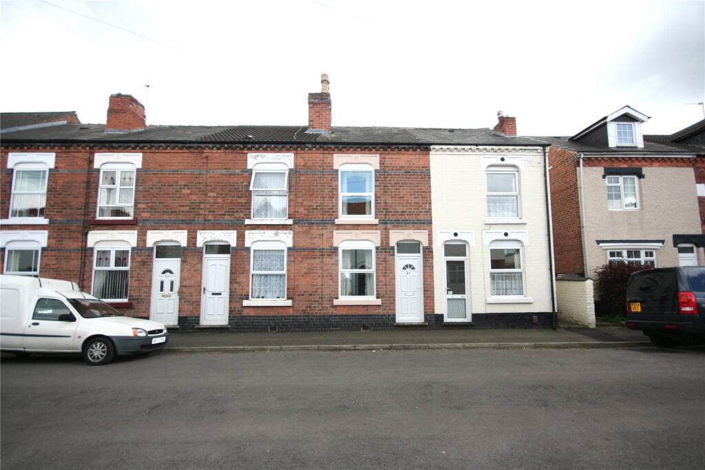 2 bed Mid Terraced House for rent in Long Eaton. From Whitegates - Nottingham