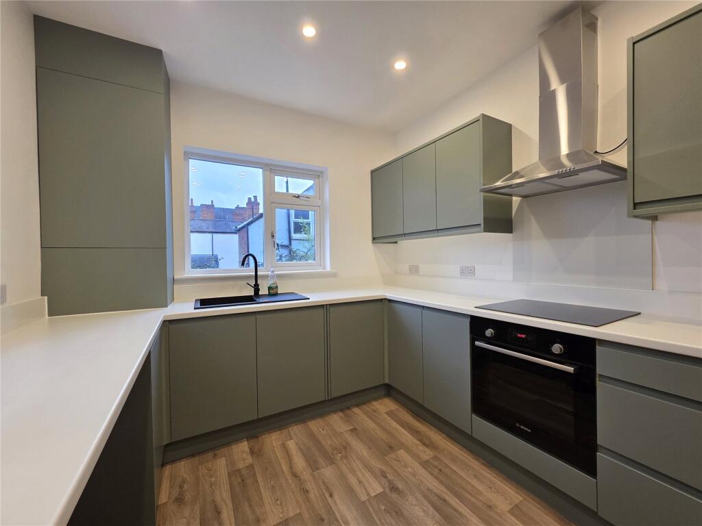 3 bed Detached for rent in Nottingham. From Whitegates - Sherwood