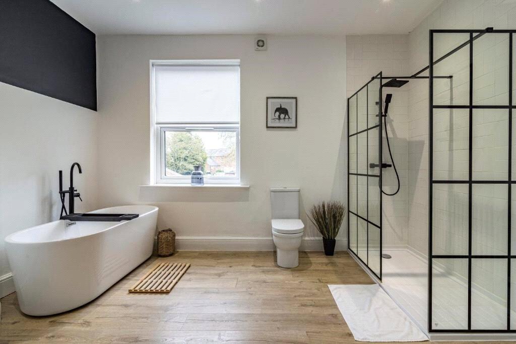 3 bed Apartment for rent in Nottingham. From Whitegates - Sherwood