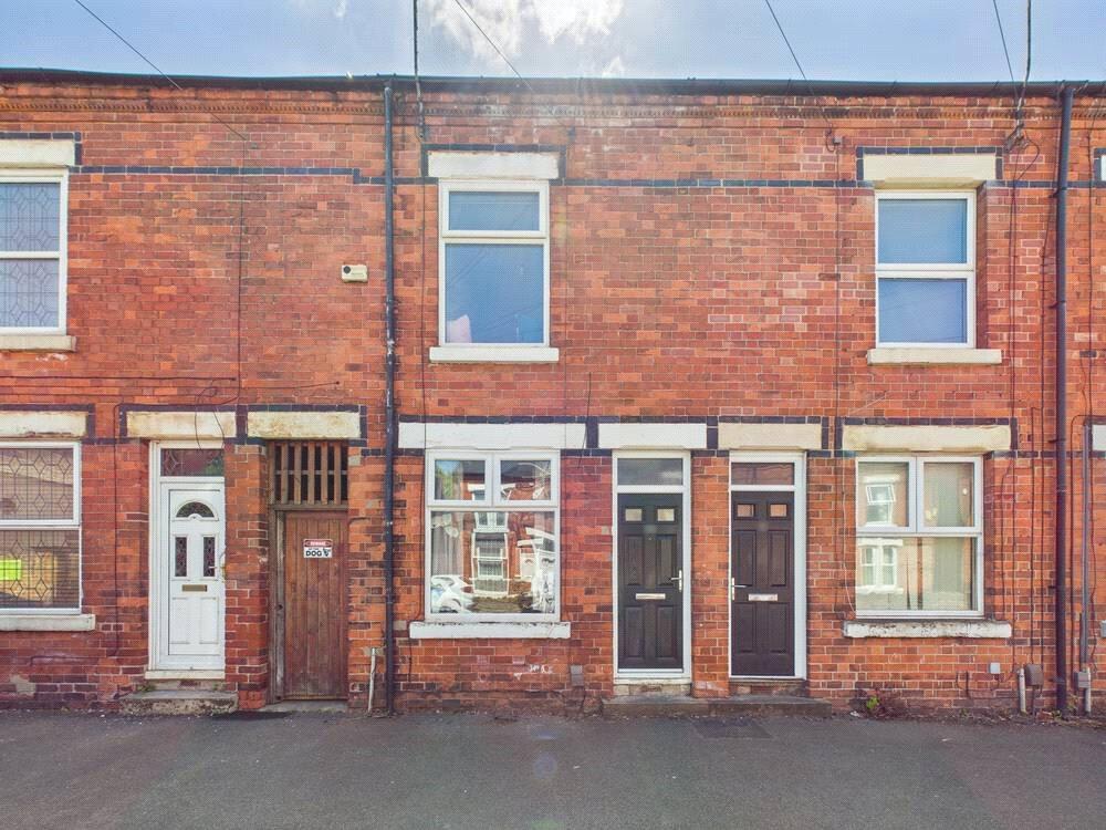 2 bed Mid Terraced House for rent in Bestwood Village. From Whitegates - Sherwood 2 bed Mid Terraced House for rent in Bestwood Village. From Whitegates - Sherwood