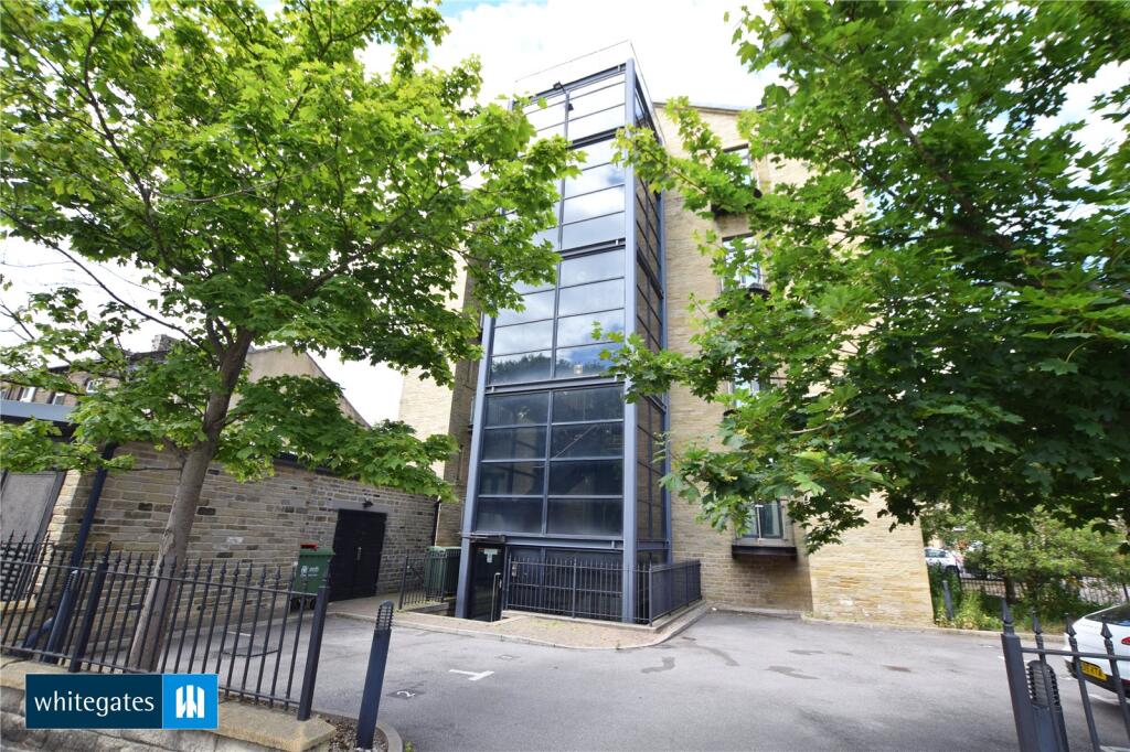 2 bed Apartment for rent in Drighlington. From Whitegates - South Leeds