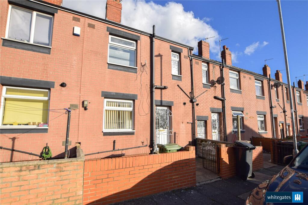 3 bed Mid Terraced House for rent in Leeds. From Whitegates - South Leeds