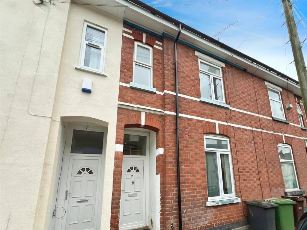 4 bed Mid Terraced House for rent in Wolverhampton. From Whitegates - Wolverhampton