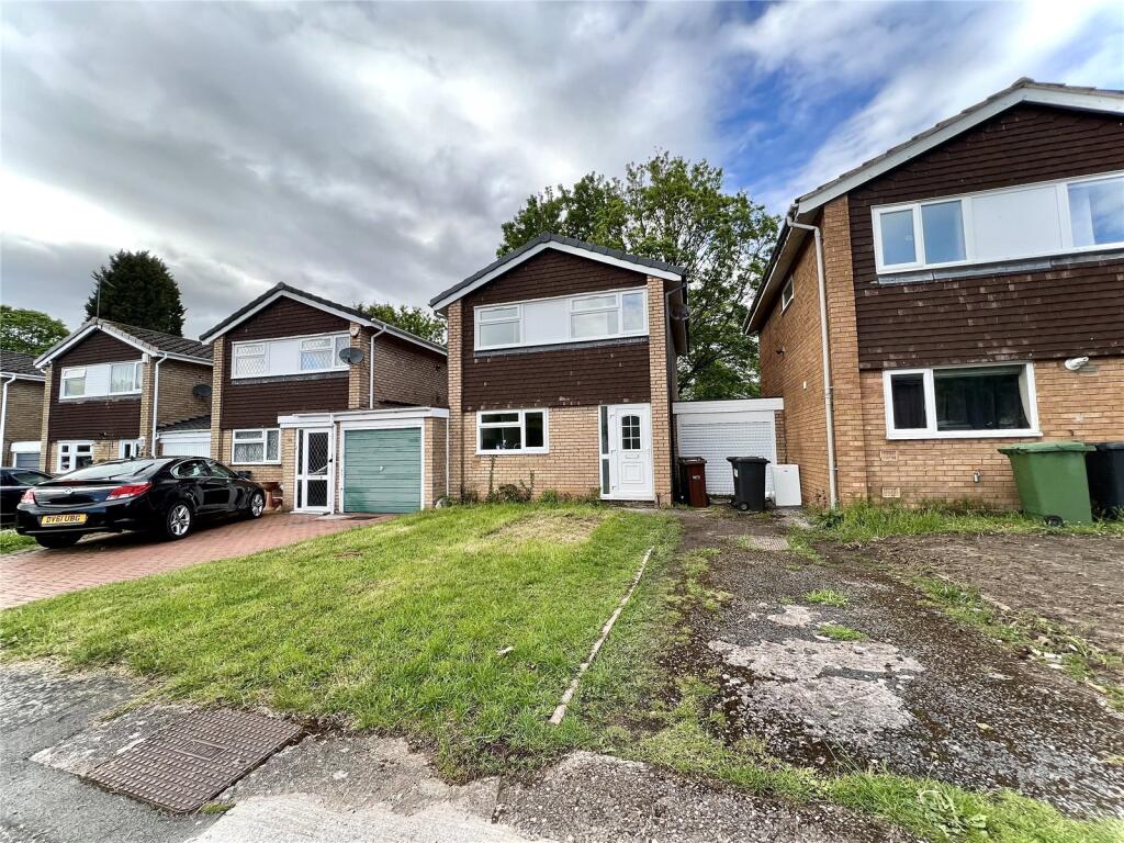 3 bed Detached for rent in Wolverhampton. From Whitegates - Wolverhampton