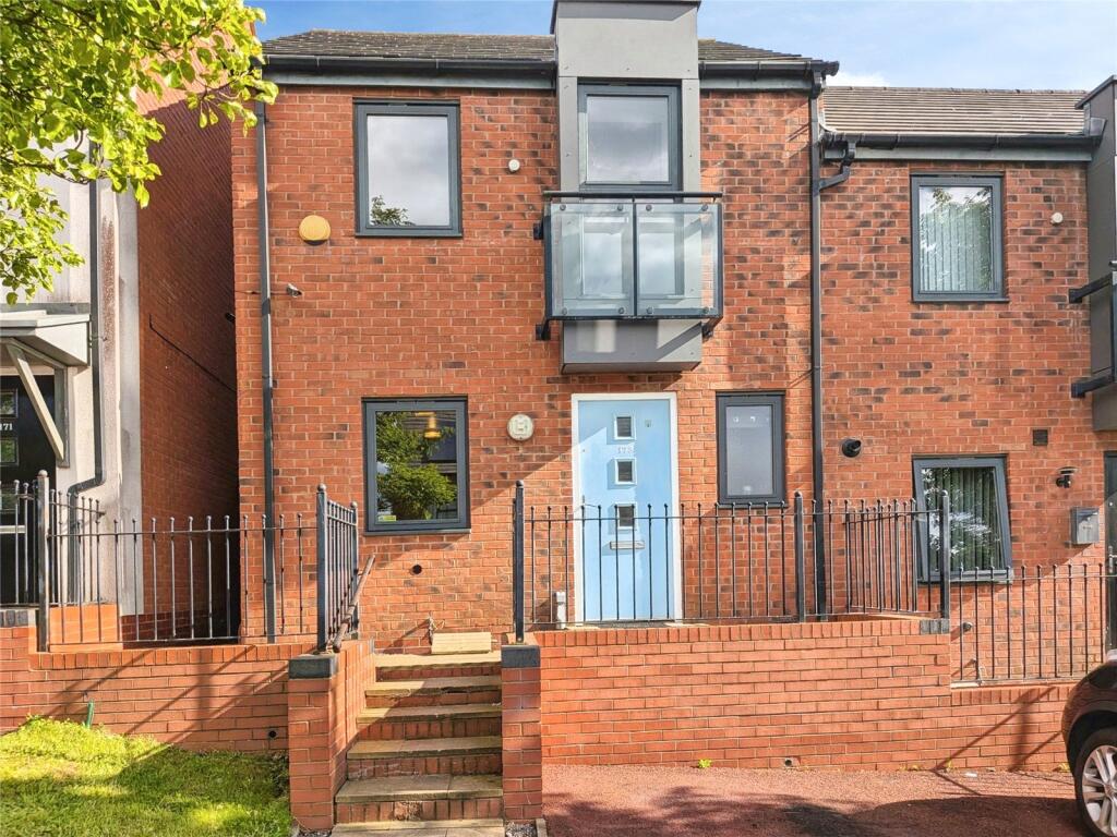 2 bed End of Terrace for rent in Coven Heath. From Whitegates - Wolverhampton 2 bed End of Terrace for rent in Coven Heath. From Whitegates - Wolverhampton