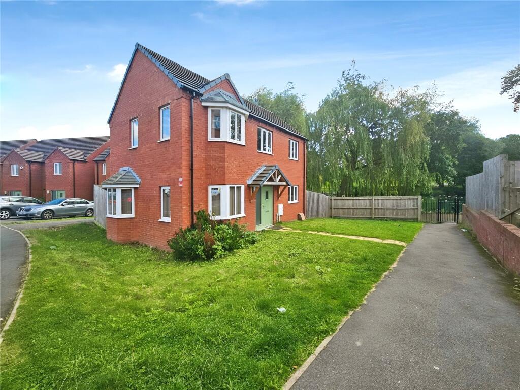 3 bed Detached for rent in Smethwick. From Whitegates - Wolverhampton