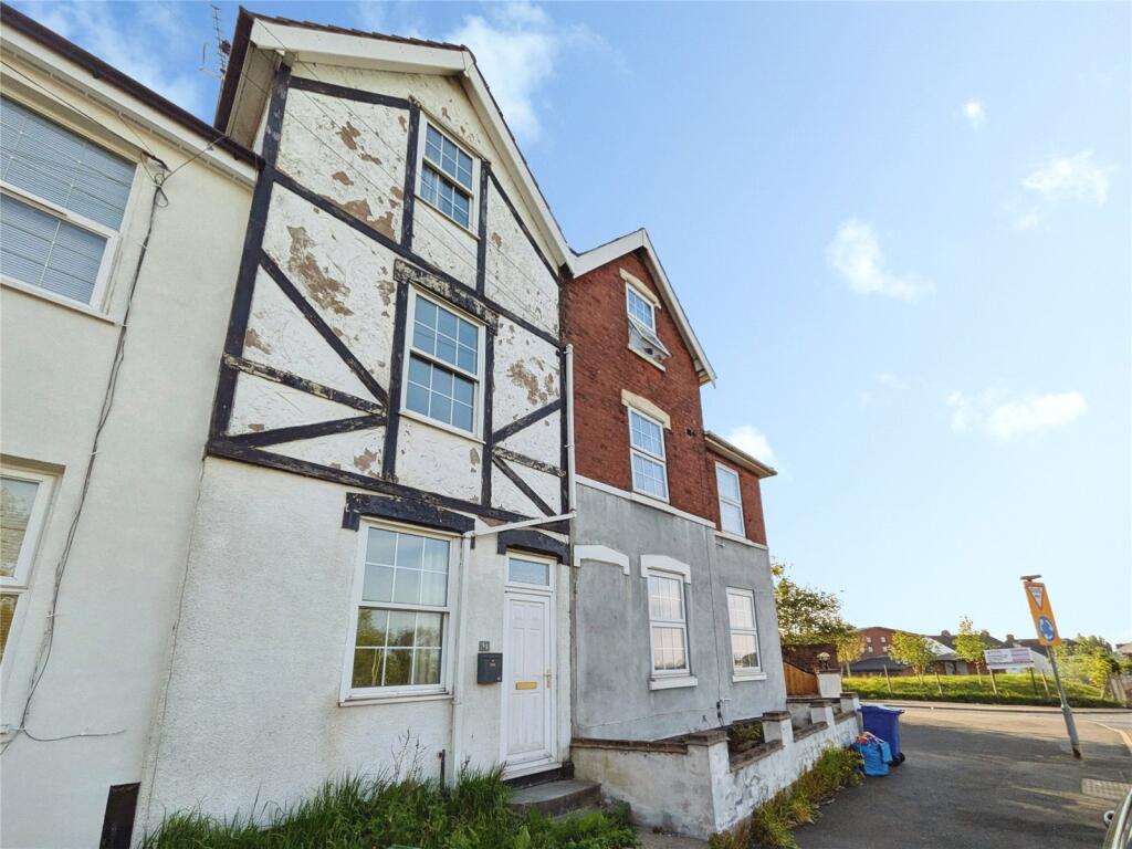 3 bed Mid Terraced House for rent in Dudley. From Whitegates - Wolverhampton 3 bed Mid Terraced House for rent in Dudley. From Whitegates - Wolverhampton