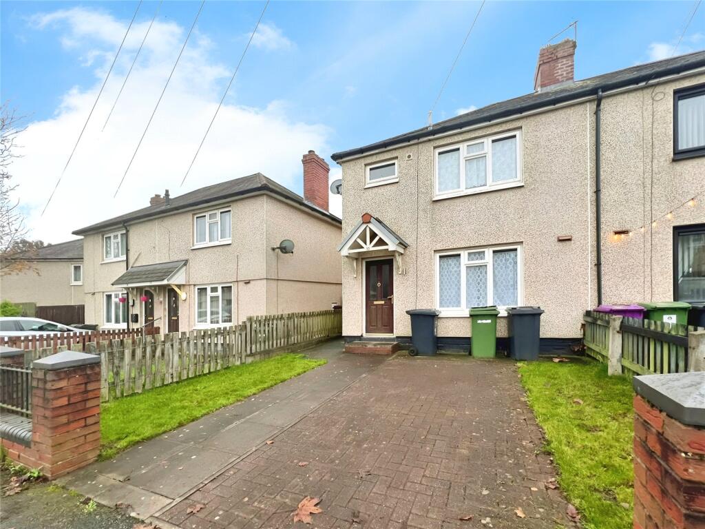 3 bed Semi Detached for rent in Featherstone. From Whitegates - Wolverhampton 3 bed Semi Detached for rent in Featherstone. From Whitegates - Wolverhampton