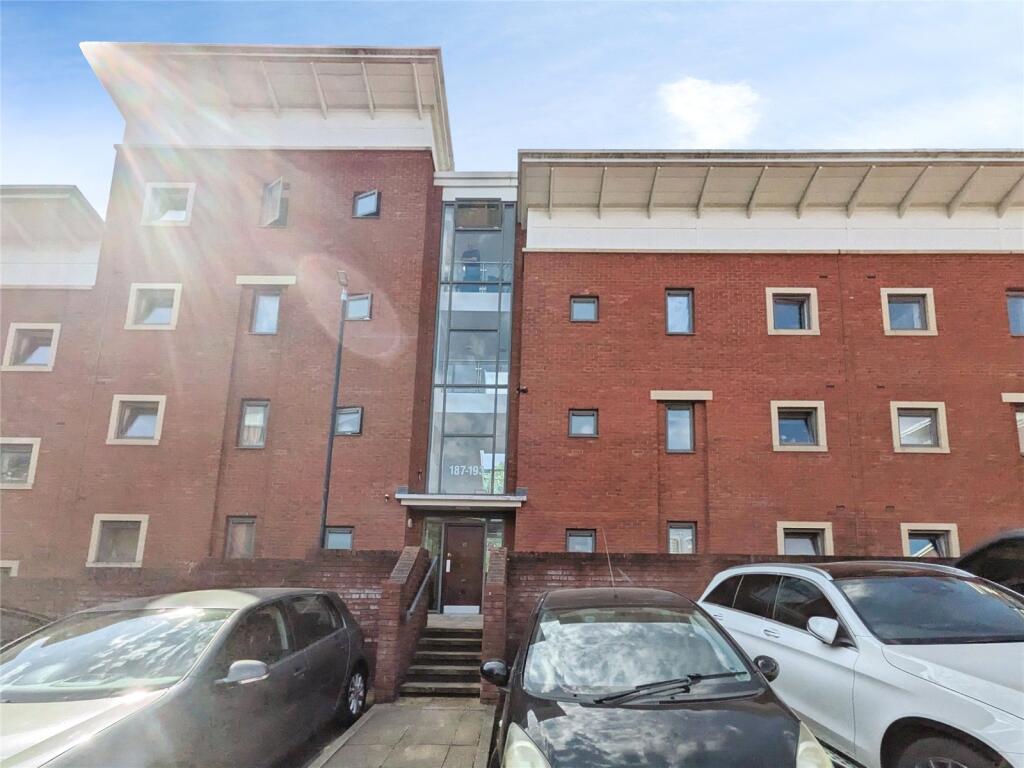 2 bed Apartment for rent in Wolverhampton. From Whitegates - Wolverhampton