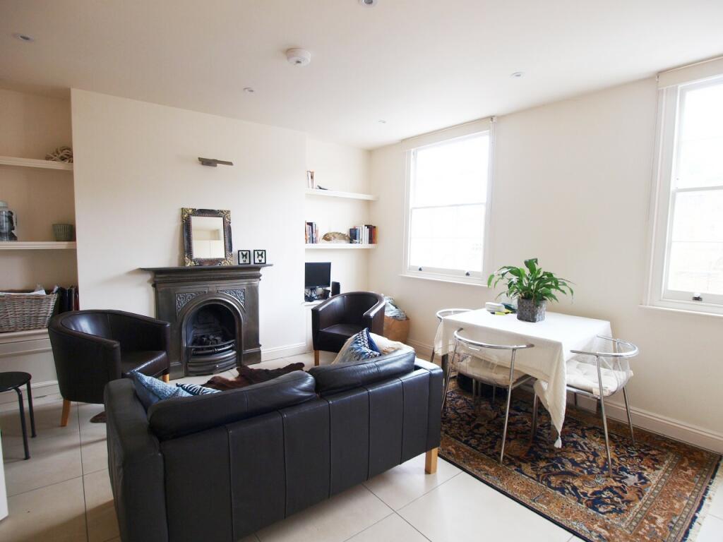 1 bed Flat for rent in Islington. From Alex Marks Islington