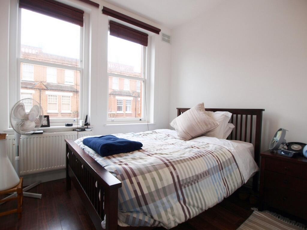 1 bed Flat for rent in Kensington. From Alex Marks Islington