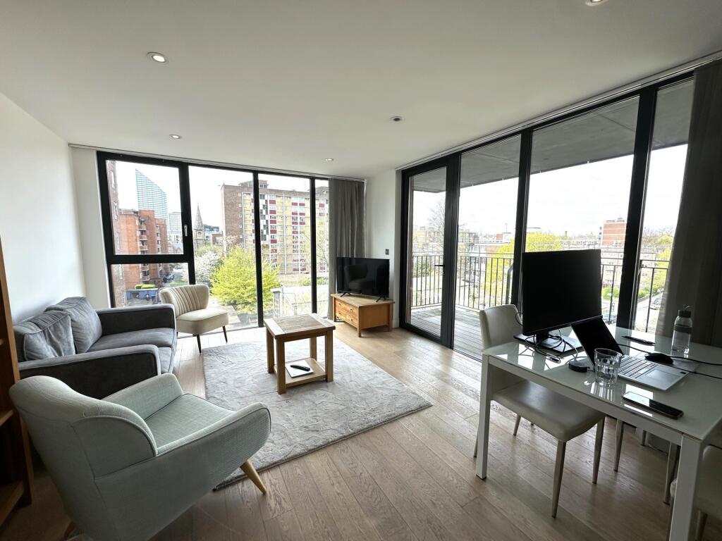 1 bed 1st Floor Flat for rent in Islington. From Alex Marks Islington