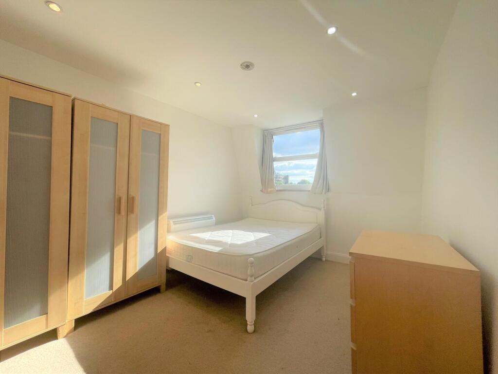 2 bed Detached for rent in Hornsey. From Alex Marks Islington
