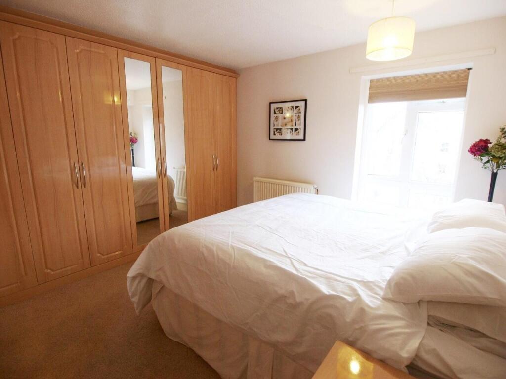 2 bed Apartment for rent in Stoke Newington. From Alex Marks Islington 2 bed Apartment for rent in Stoke Newington. From Alex Marks Islington