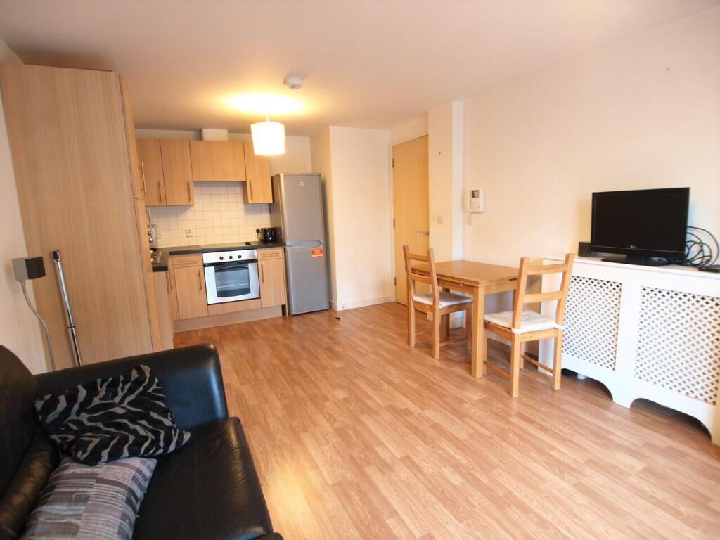 1 bed Apartment for rent in London. From Alex Marks Islington