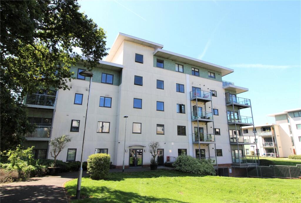 2 bed Apartment for rent in South Weald. From Beresfords Lettings - at Brentwood