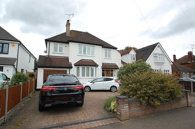 4 bed Detached for rent in Brentwood. From Beresfords Lettings - at Brentwood