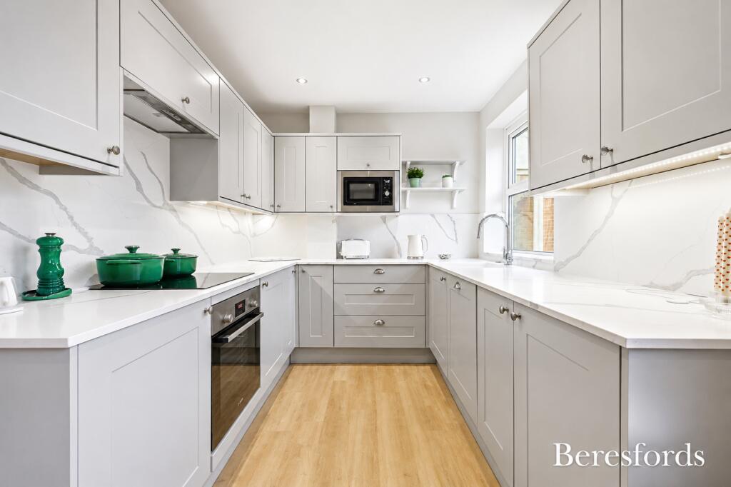 2 bed Apartment for rent in Brentwood. From Beresfords Lettings - at Brentwood 2 bed Apartment for rent in Brentwood. From Beresfords Lettings - at Brentwood