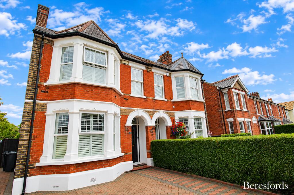 4 bed Semi Detached for rent in Brentwood. From Beresfords Lettings - at Brentwood 4 bed Semi Detached for rent in Brentwood. From Beresfords Lettings - at Brentwood