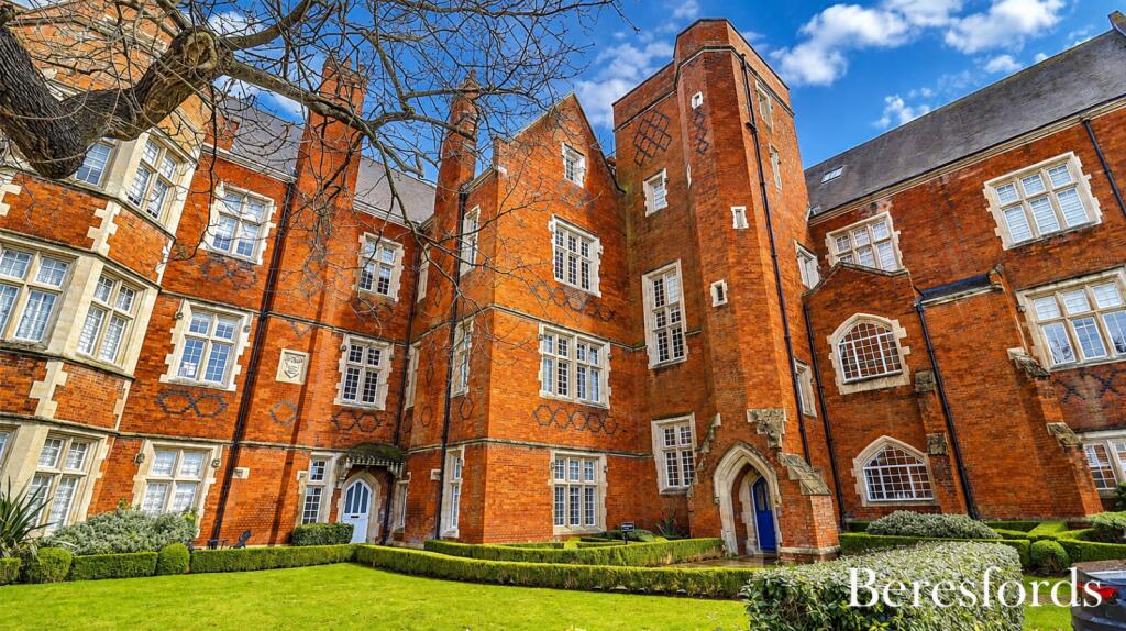 3 bed Apartment for rent in South Weald. From Beresfords Lettings - at Brentwood 3 bed Apartment for rent in South Weald. From Beresfords Lettings - at Brentwood