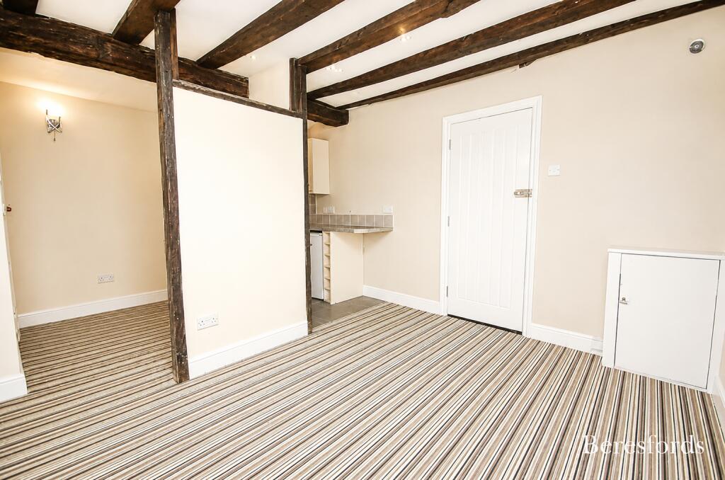 4 bed Studio for rent in Ingatestone. From Beresfords Lettings - at Brentwood