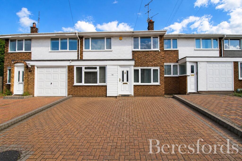 4 bed Mid Terraced House for rent in South Weald. From Beresfords Lettings - at Brentwood 4 bed Mid Terraced House for rent in South Weald. From Beresfords Lettings - at Brentwood