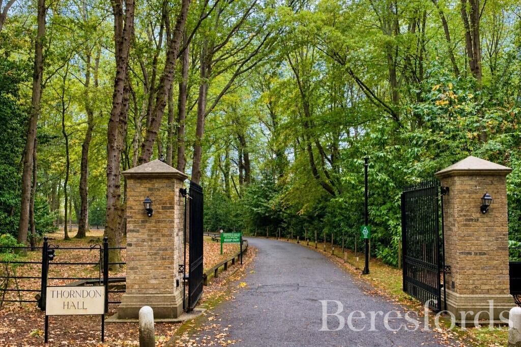 3 bed Apartment for rent in Ingrave. From Beresfords Lettings - at Brentwood 3 bed Apartment for rent in Ingrave. From Beresfords Lettings - at Brentwood