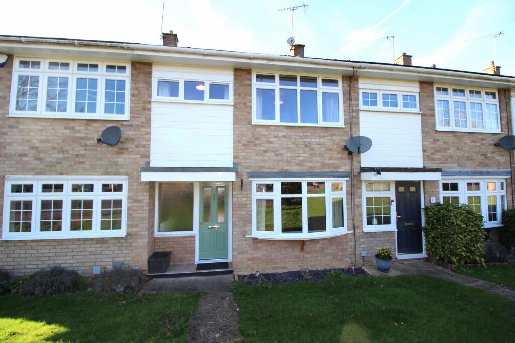 3 bed Mid Terraced House for rent in Ramsden Heath. From Beresfords - Billericay