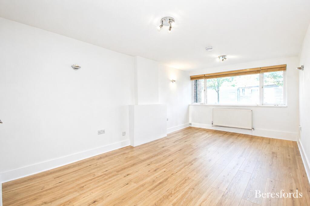 2 bed Apartment for rent in Billericay. From Beresfords - Billericay