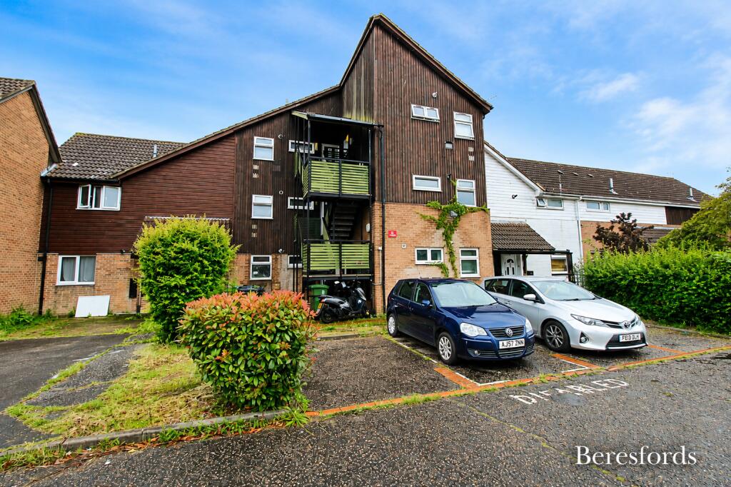 4 bed Studio for rent in North Benfleet. From Beresfords - Billericay