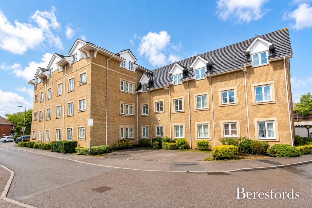 2 bed Apartment for rent in Noak Hill. From Beresfords - Billericay