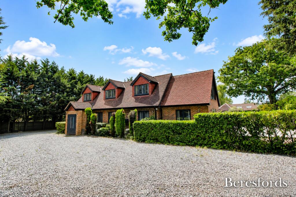 4 bed Detached for rent in Ramsden Bellhouse. From Beresfords - Billericay