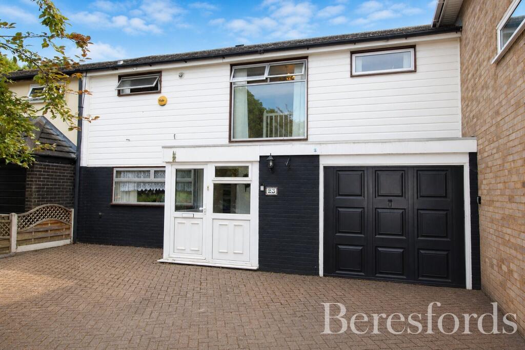 3 bed Mid Terraced House for rent in Basildon. From Beresfords - Billericay 3 bed Mid Terraced House for rent in Basildon. From Beresfords - Billericay