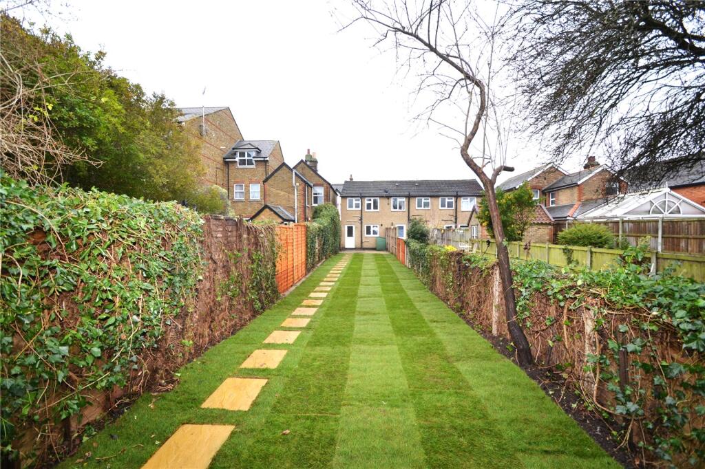 2 bed Mid Terraced House for rent in Braintree. From Beresfords - Braintree 2 bed Mid Terraced House for rent in Braintree. From Beresfords - Braintree