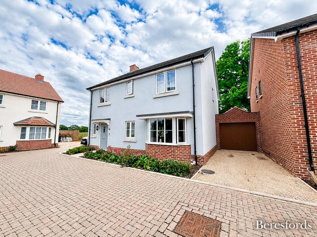 4 bed Detached for rent in Great Notley. From Beresfords - Braintree 4 bed Detached for rent in Great Notley. From Beresfords - Braintree