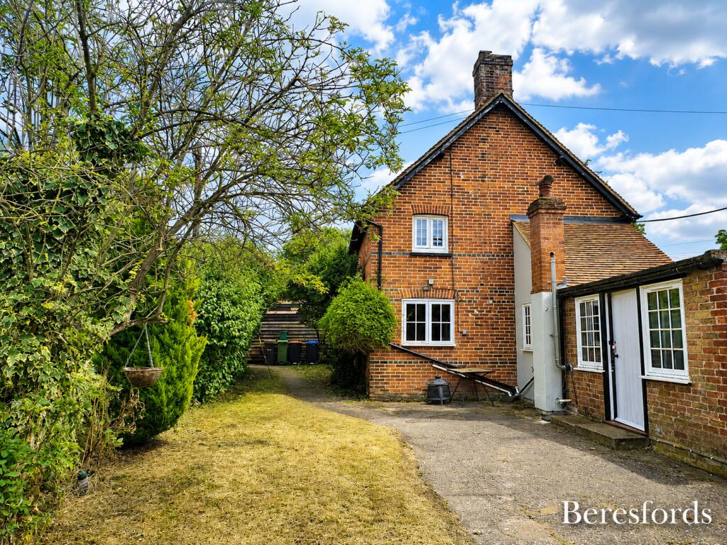 3 bed Detached for rent in Panfield. From Beresfords - Braintree