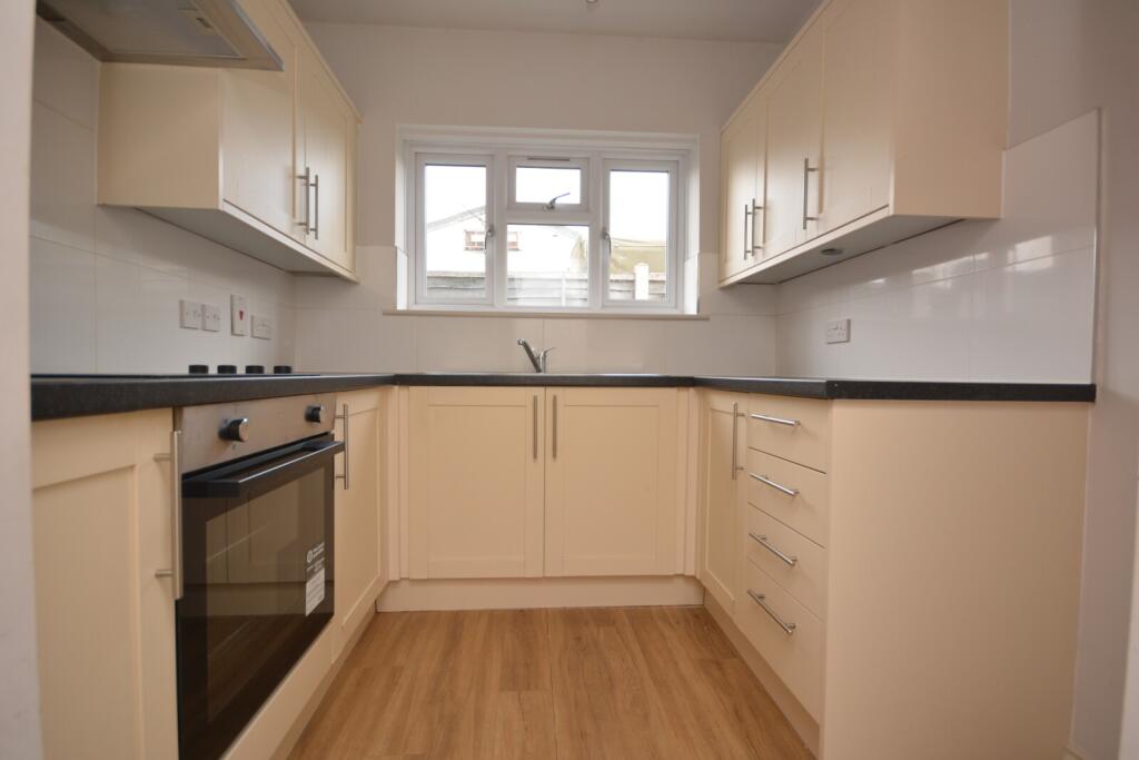 2 bed Apartment for rent in Sandon. From Beresfords Lettings - Chelmsford 2 bed Apartment for rent in Sandon. From Beresfords Lettings - Chelmsford