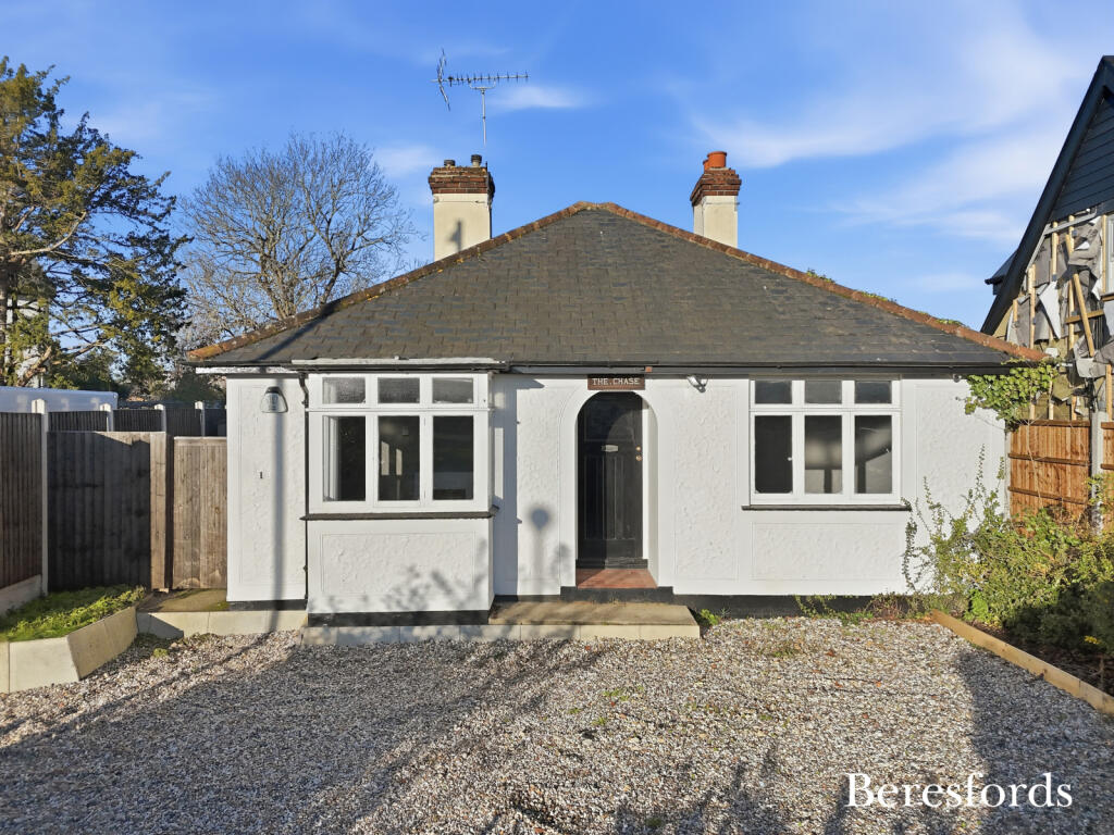 3 bed Bungalow for rent in Writtle. From Beresfords Lettings - Chelmsford