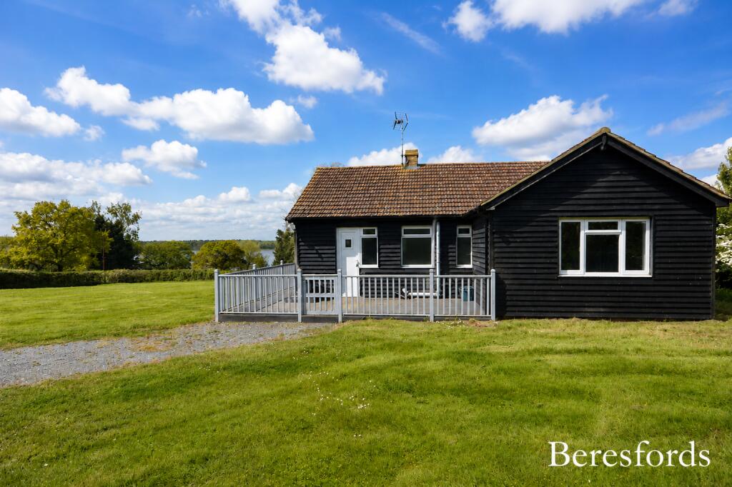3 bed Detached for rent in South Hanningfield. From Beresfords Lettings - Chelmsford