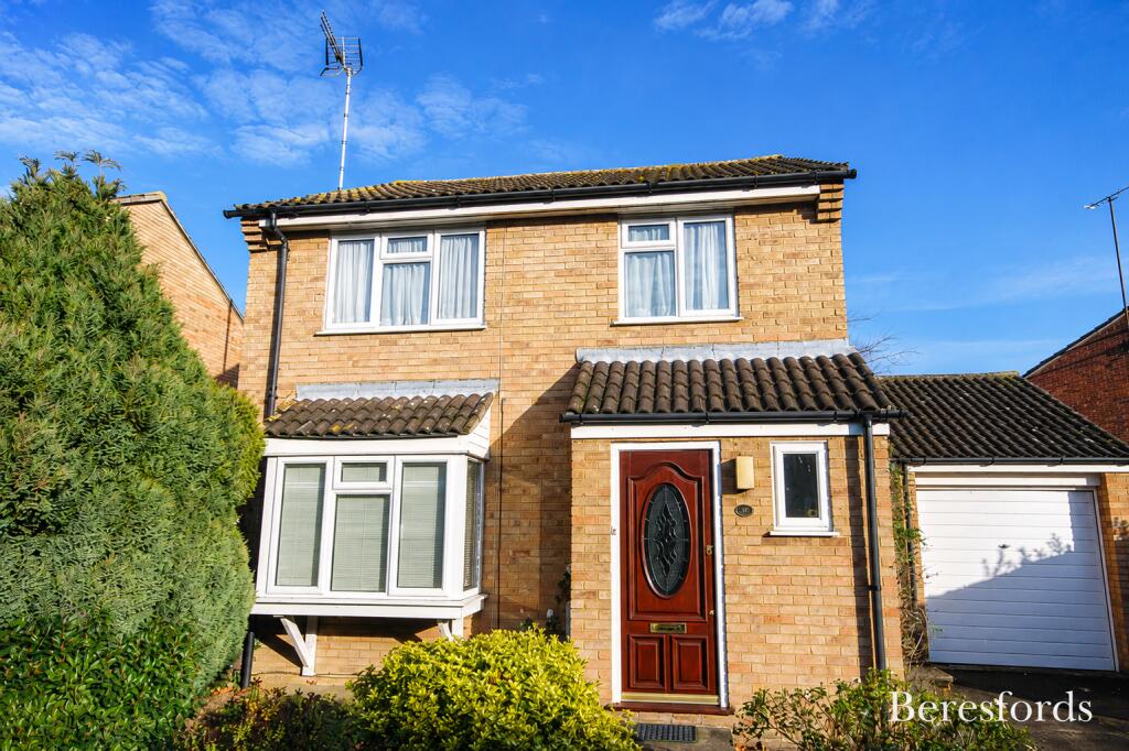 3 bed Detached for rent in . From Beresfords Lettings - Chelmsford