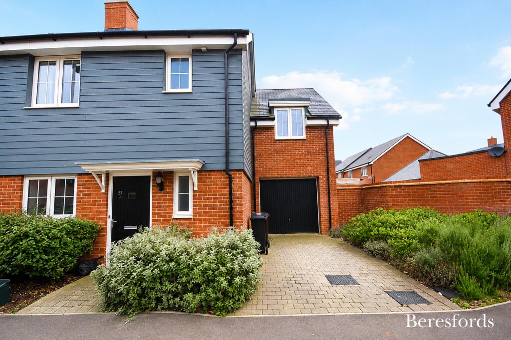 3 bed Semi Detached for rent in Broomfield. From Beresfords Lettings - Chelmsford