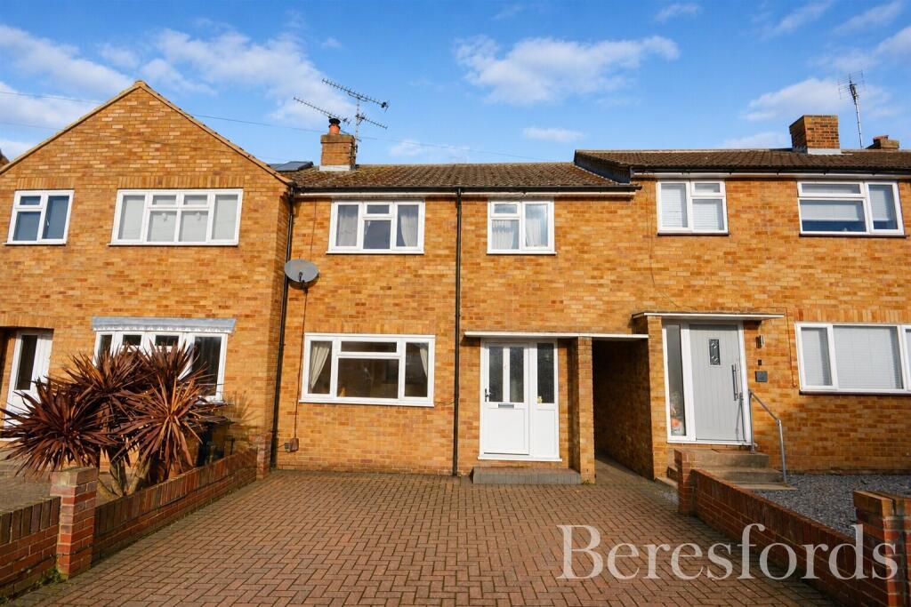 3 bed Mid Terraced House for rent in Sandon. From Beresfords Lettings - Chelmsford 3 bed Mid Terraced House for rent in Sandon. From Beresfords Lettings - Chelmsford
